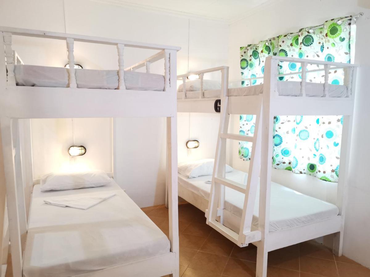 La Vida Hostel Samal Island Bagian luar foto